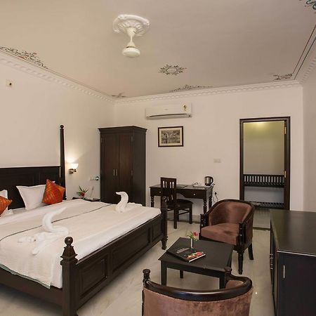 Hill Garden Retreat Hotel Udaipur Værelse billede
